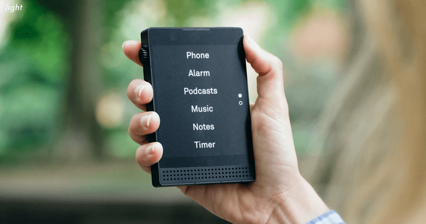 Light Phone III – Minimalismus für mehr Fokus und Lebensqualität